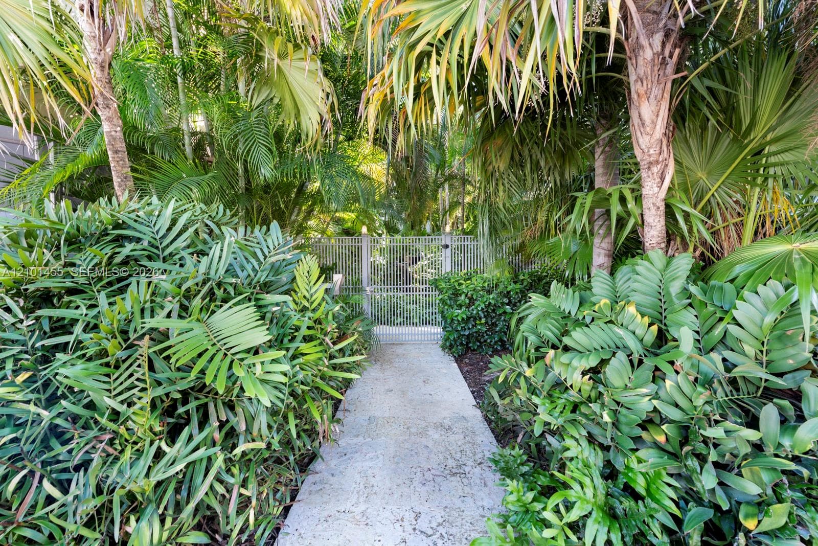 THE DIXON CONDO · #102 in Miami Beach - Photo 19