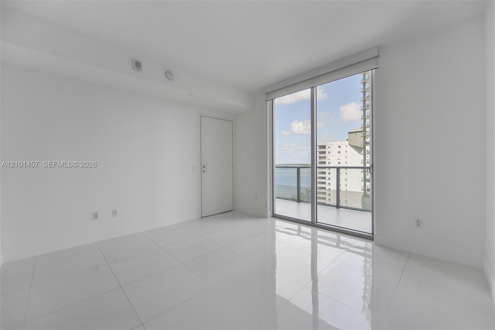 Brickell House · #1203 in Miami - Photo 9