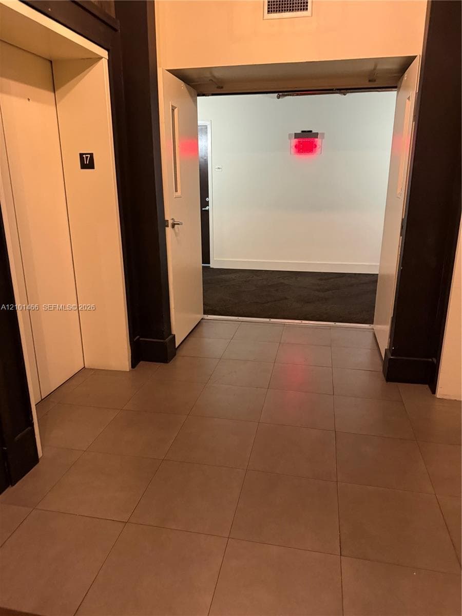 NEO VERTIKA CONDO · #1703 in Miami - Photo 20