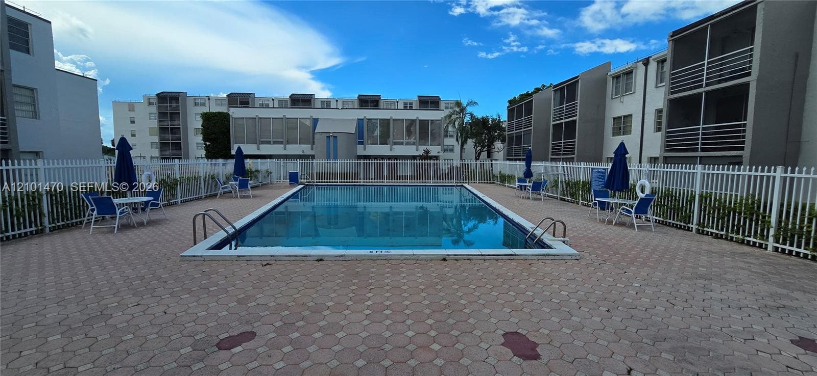 EL CONQUISTADOR SOUTH CON · #D501 in Miami - Photo 35