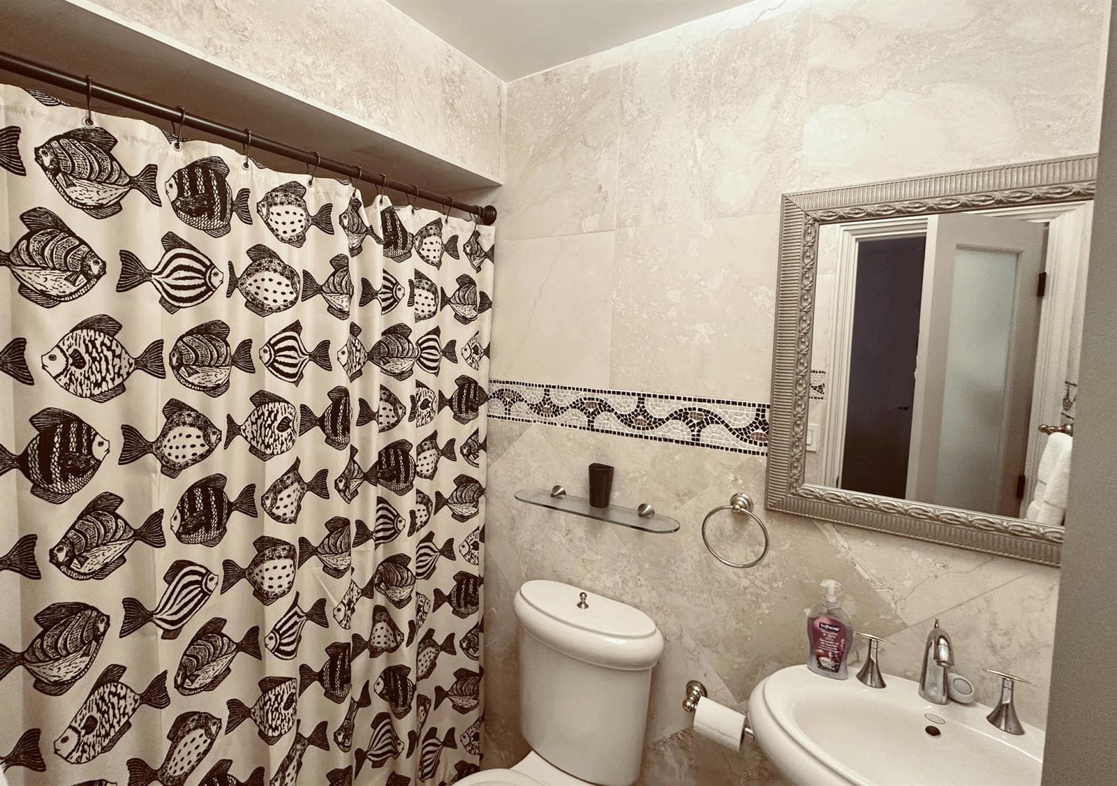 15 - Guest Bath