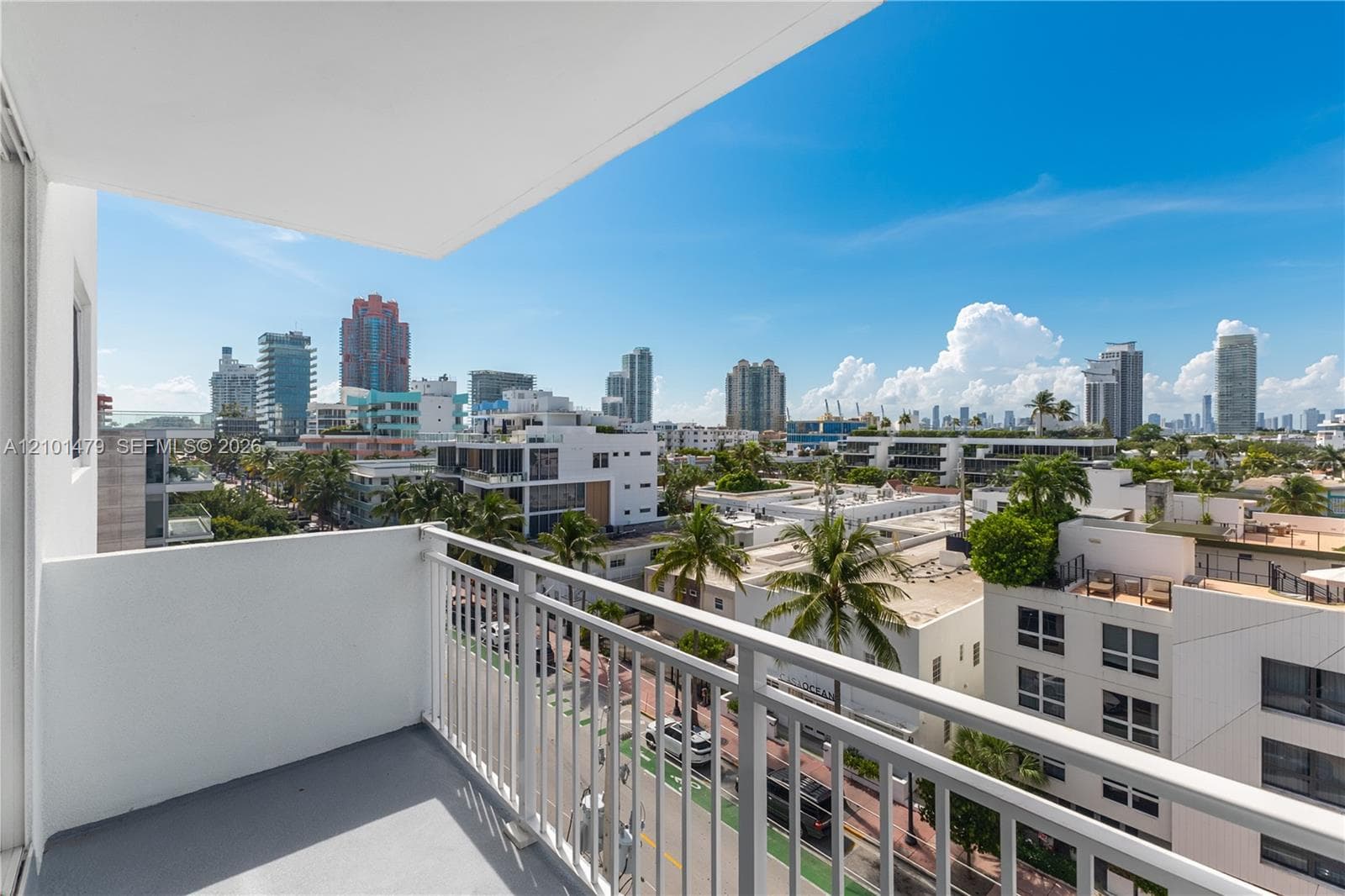Ocean Point · #705 in Miami Beach - Photo 10