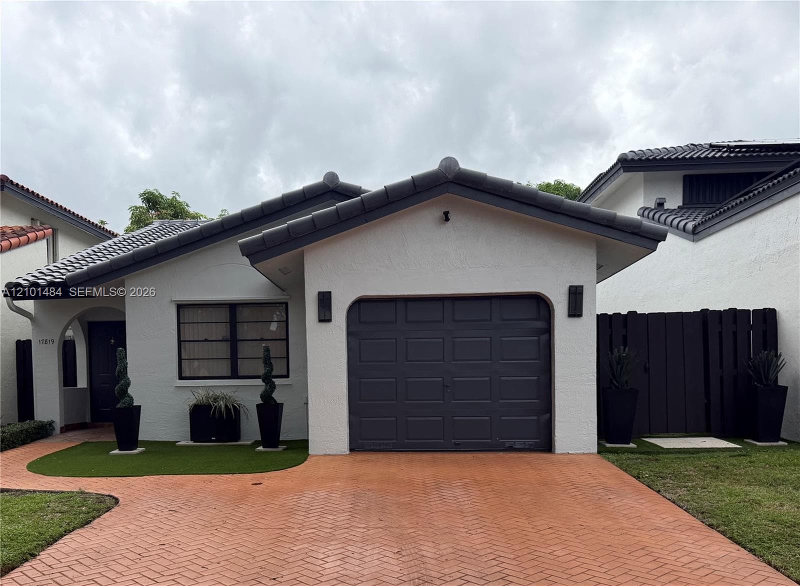 17819 NW 66th Ct Cir photo 1
