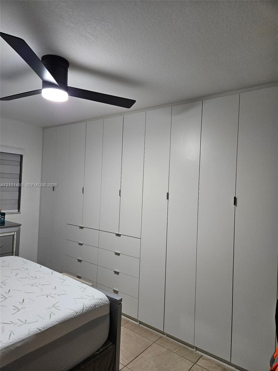 BELLA VILLAS LAS PALMAS · #19 in Hialeah - Photo 7