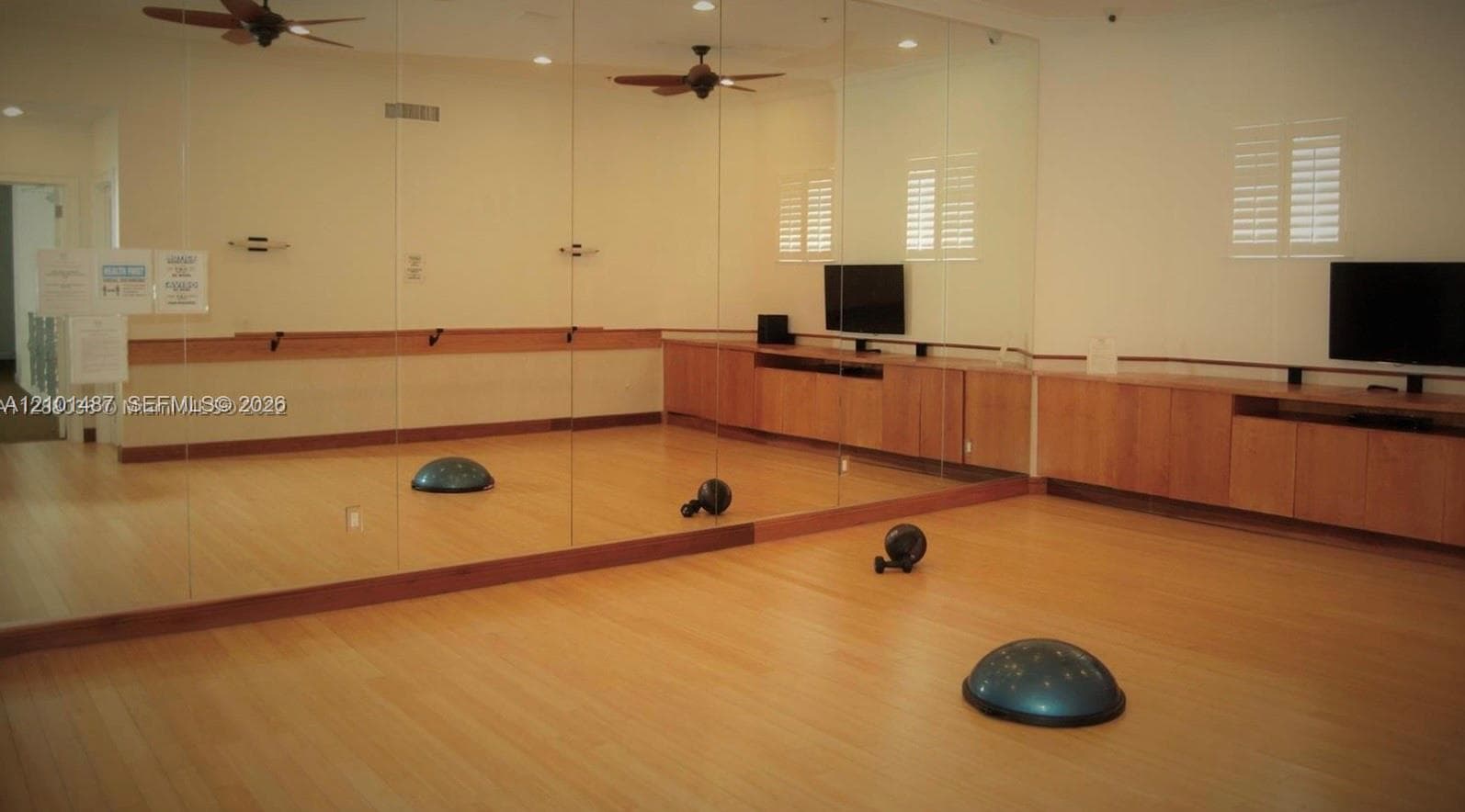 VILLAGE BY THE BAY CONDO · #8106 in Aventura - Photo 3