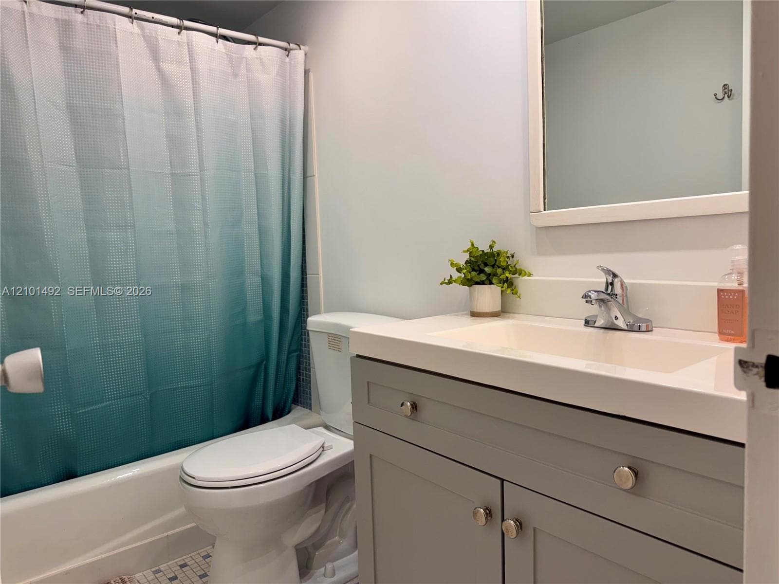 CHELSEA BAYVIEW CONDO · #212 in Hallandale Beach - Photo 9