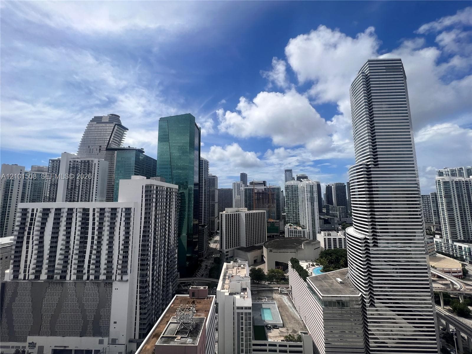 Centro · #2907 in Miami - Photo 8