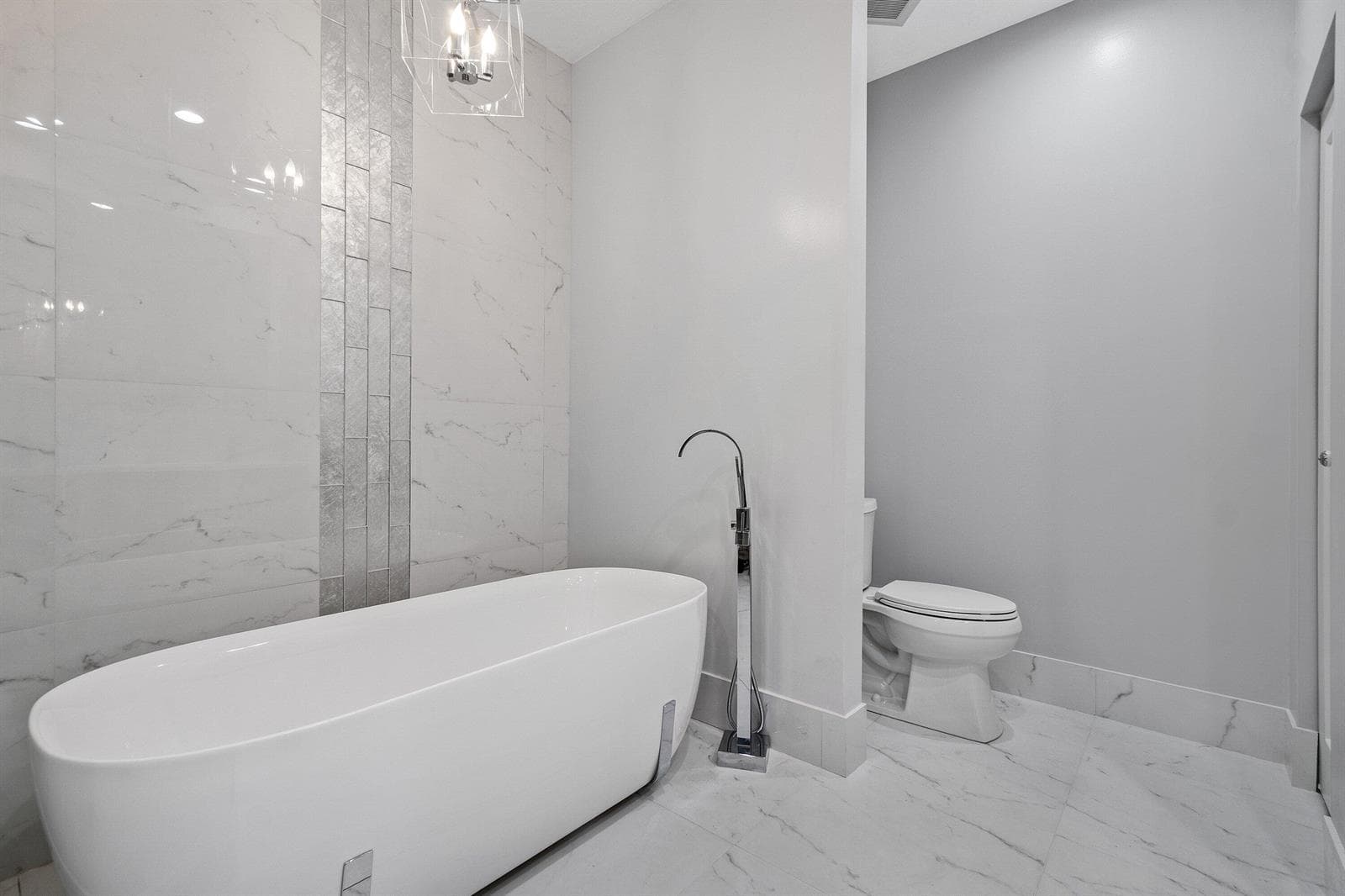 Soaking Tub