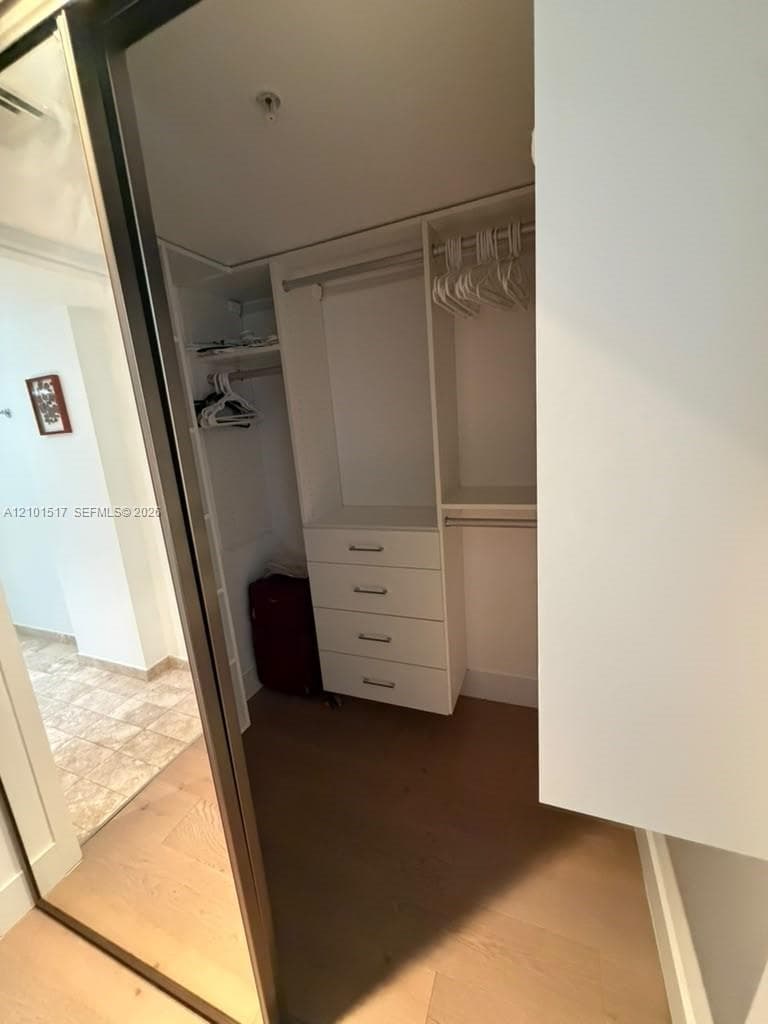 Spiaggia · #907 in Surfside - Photo 11