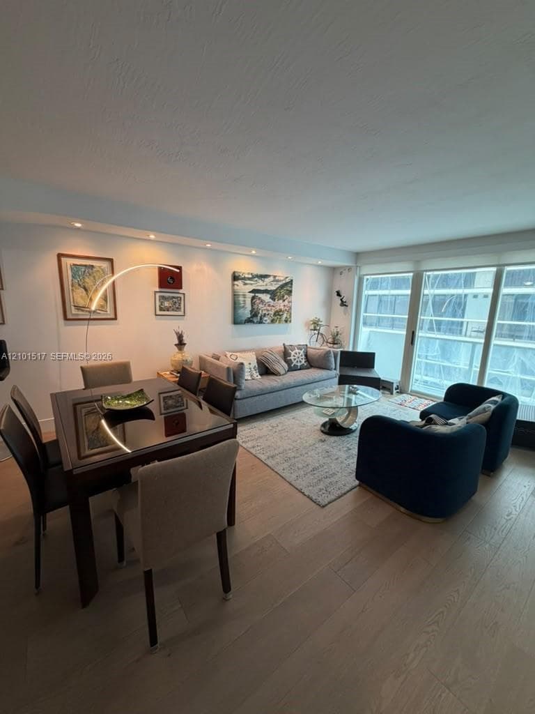 Spiaggia · #907 in Surfside - Photo 4