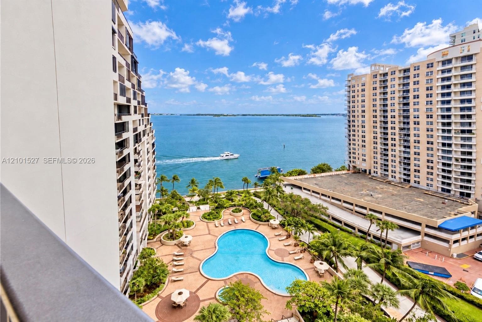 Brickell Key One · #A1811 in Miami - Photo 2
