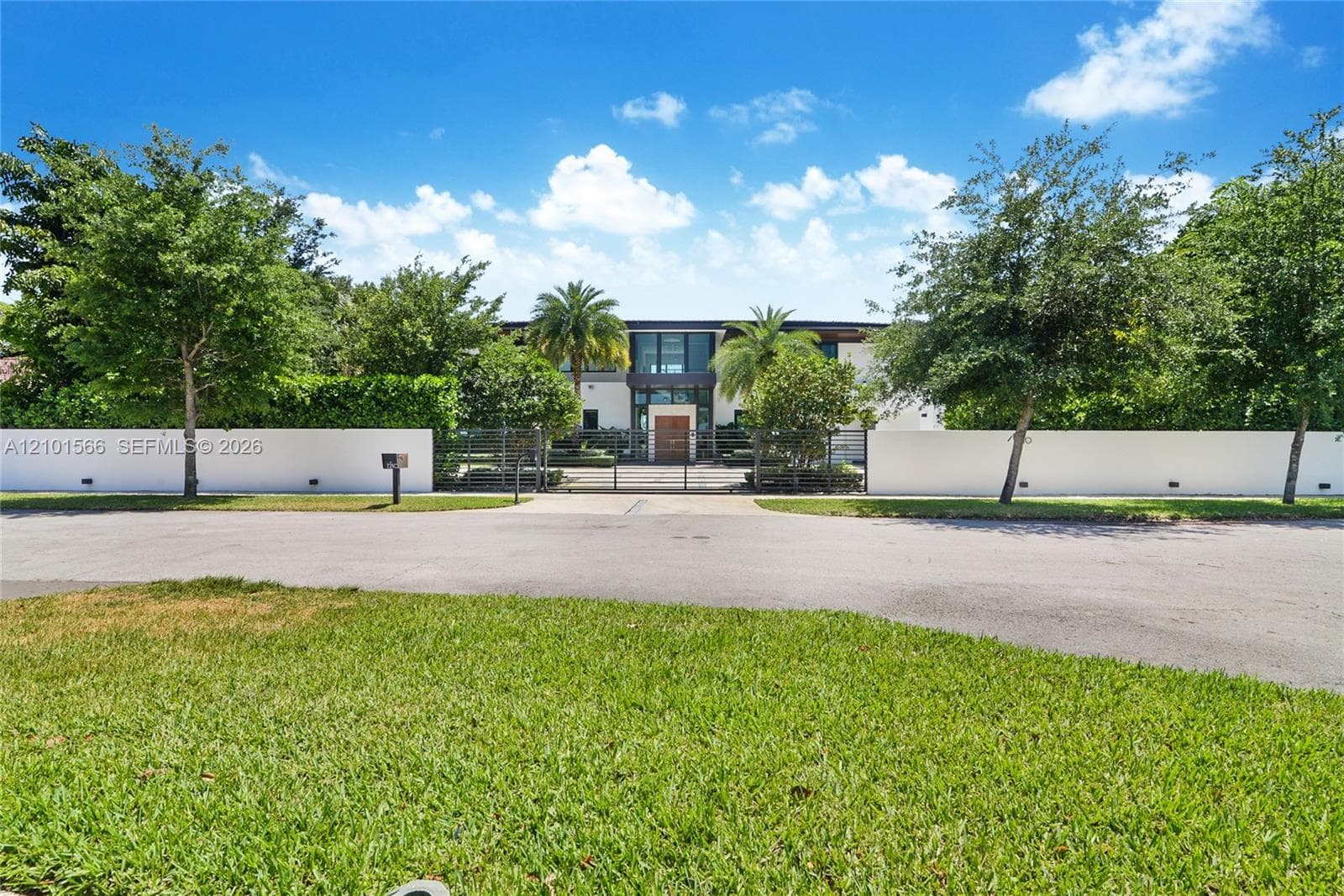 7210 S Prestwick Pl #1 photo 4