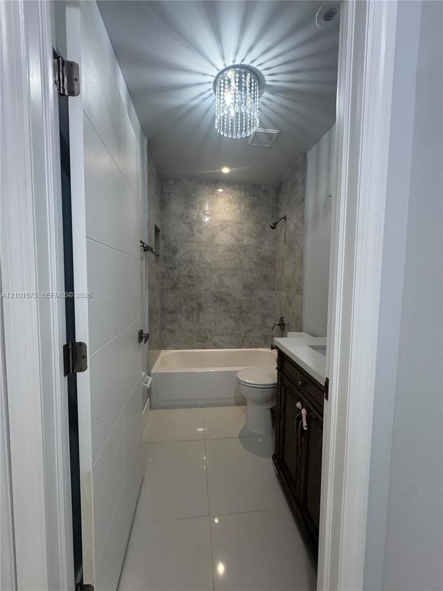 West Poinciana Villas Con · #204 in Hialeah - Photo 8