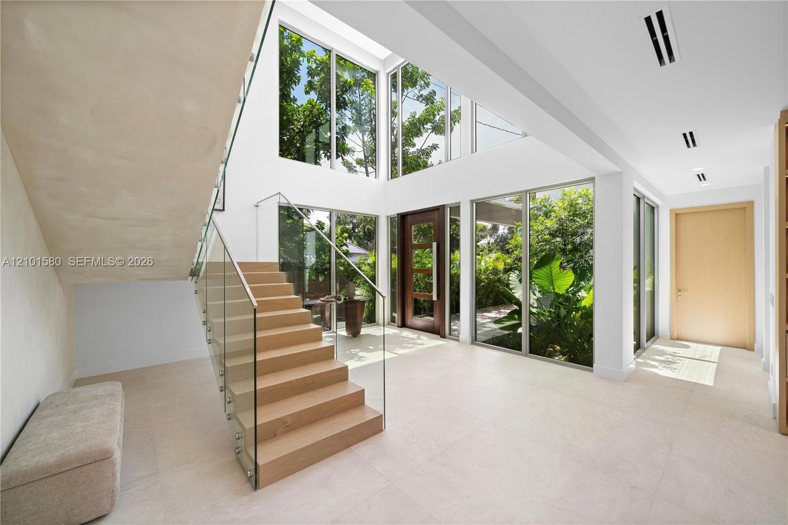 4125 NW 5th Ave photo 8