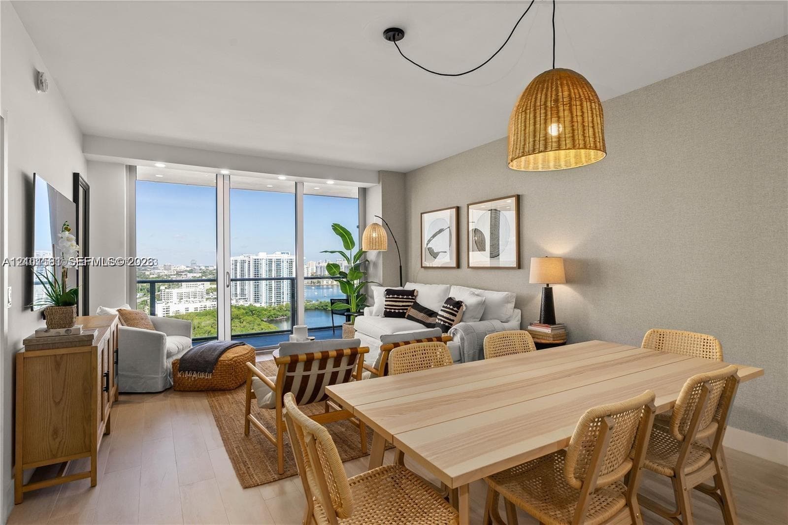 THE HARBOUR NORTH CONDO · #2406 in North Miami Beach - Photo 3