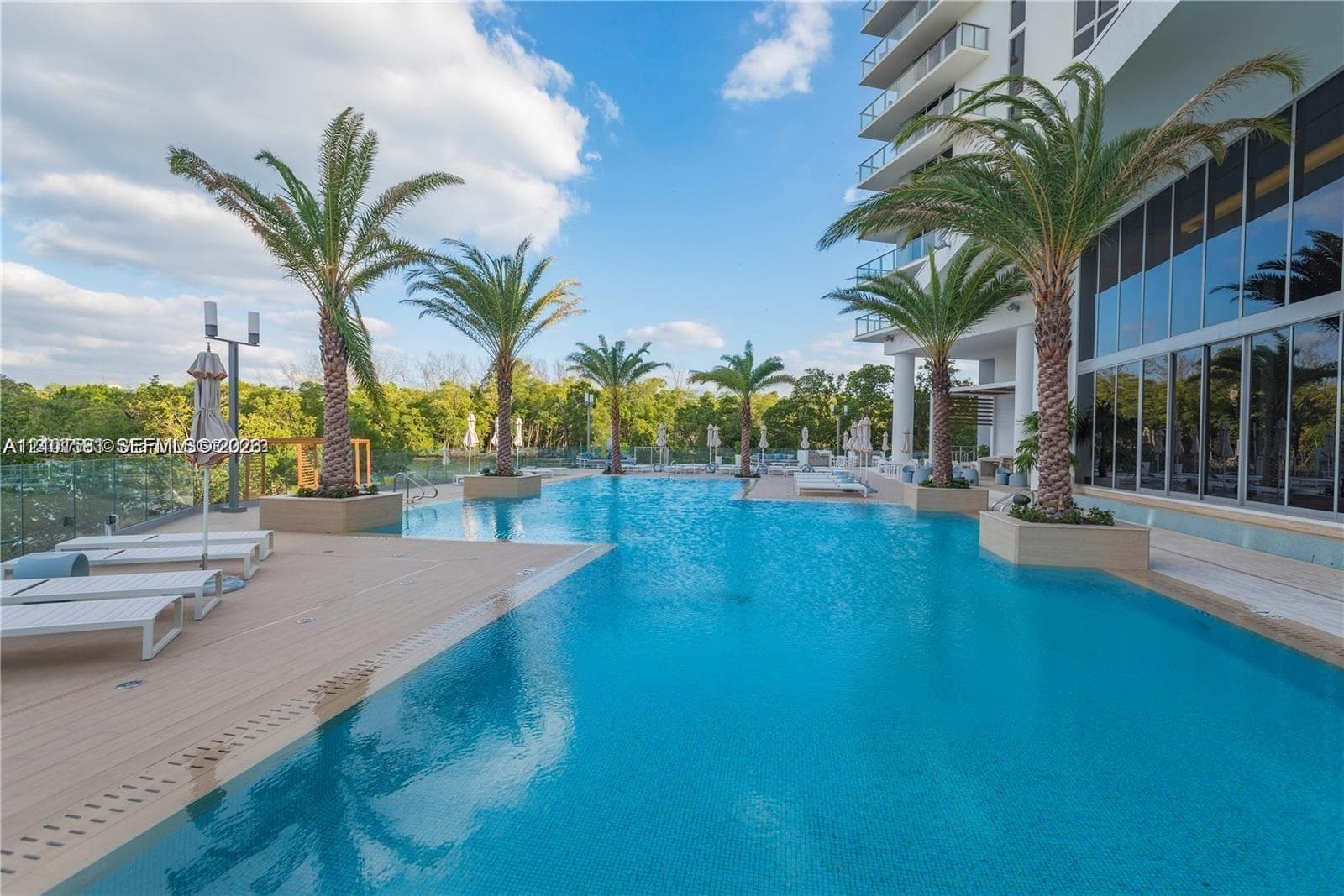 THE HARBOUR NORTH CONDO · #2406 in North Miami Beach - Photo 30