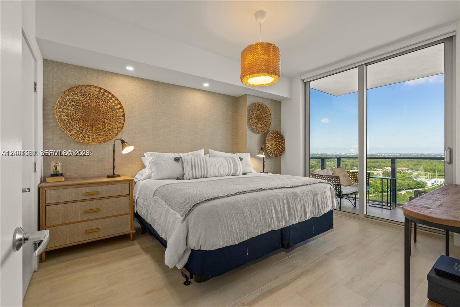 THE HARBOUR NORTH CONDO · #2406 in North Miami Beach - Photo 11