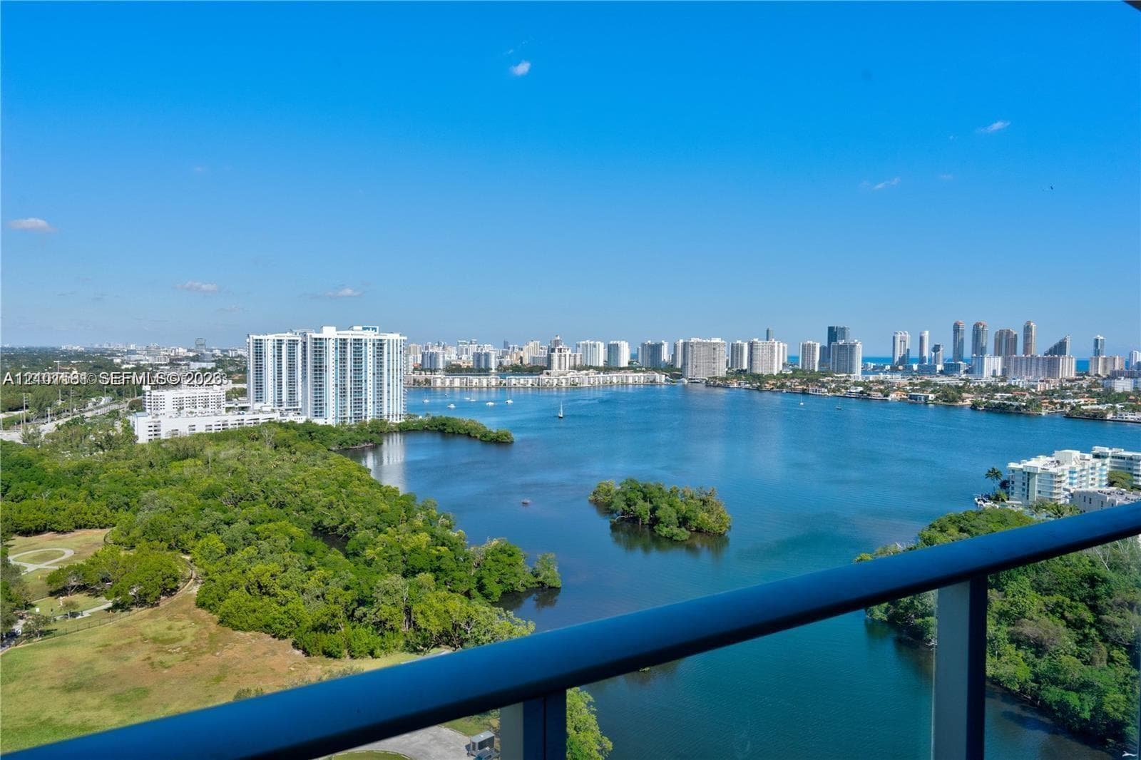 THE HARBOUR NORTH CONDO · #2406 in North Miami Beach - Photo 4