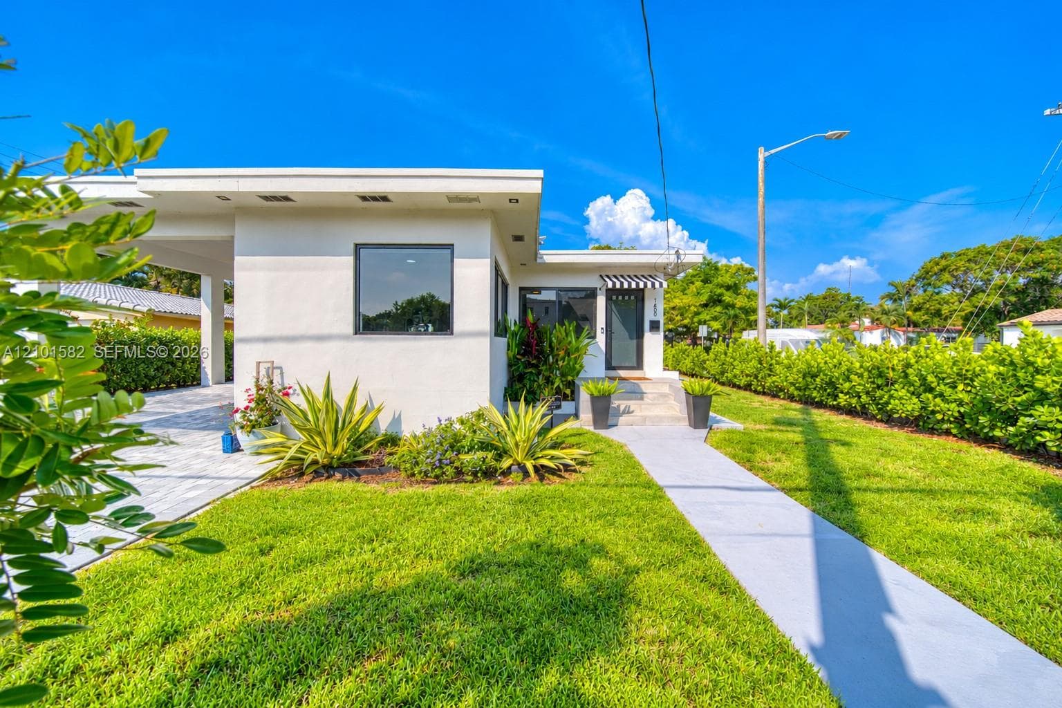 1600 SW 17th Ave photo 17