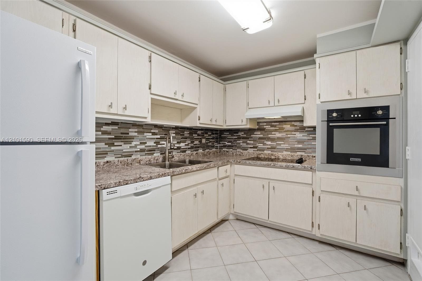COASTAL TOWERS CONDO · #1404 in Sunny Isles Beach - Photo 7