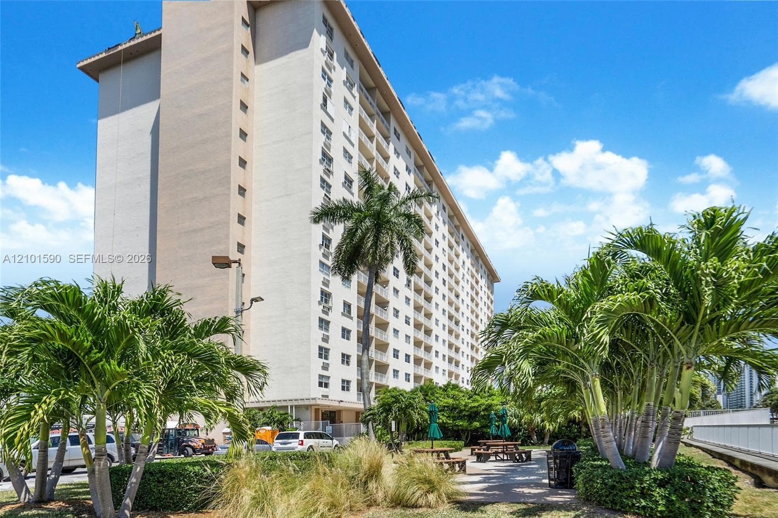 COASTAL TOWERS CONDO · #1404 in Sunny Isles Beach - Photo 4