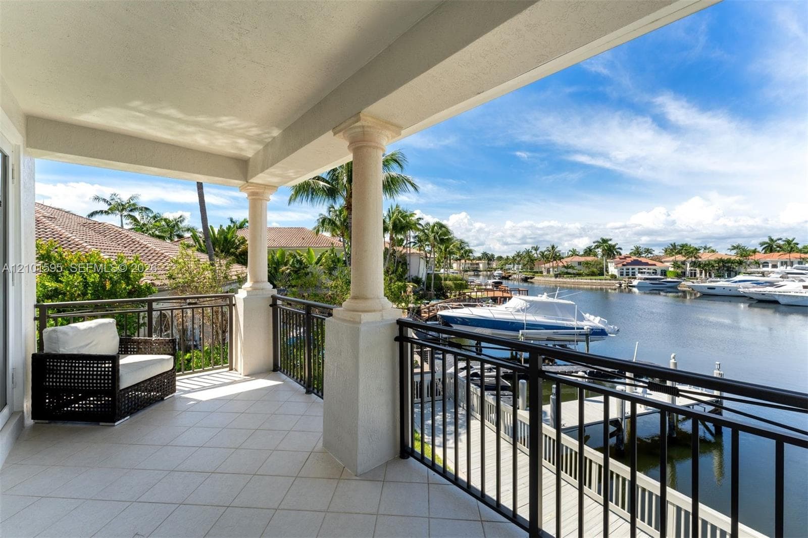 1426 Commodore Way photo 34