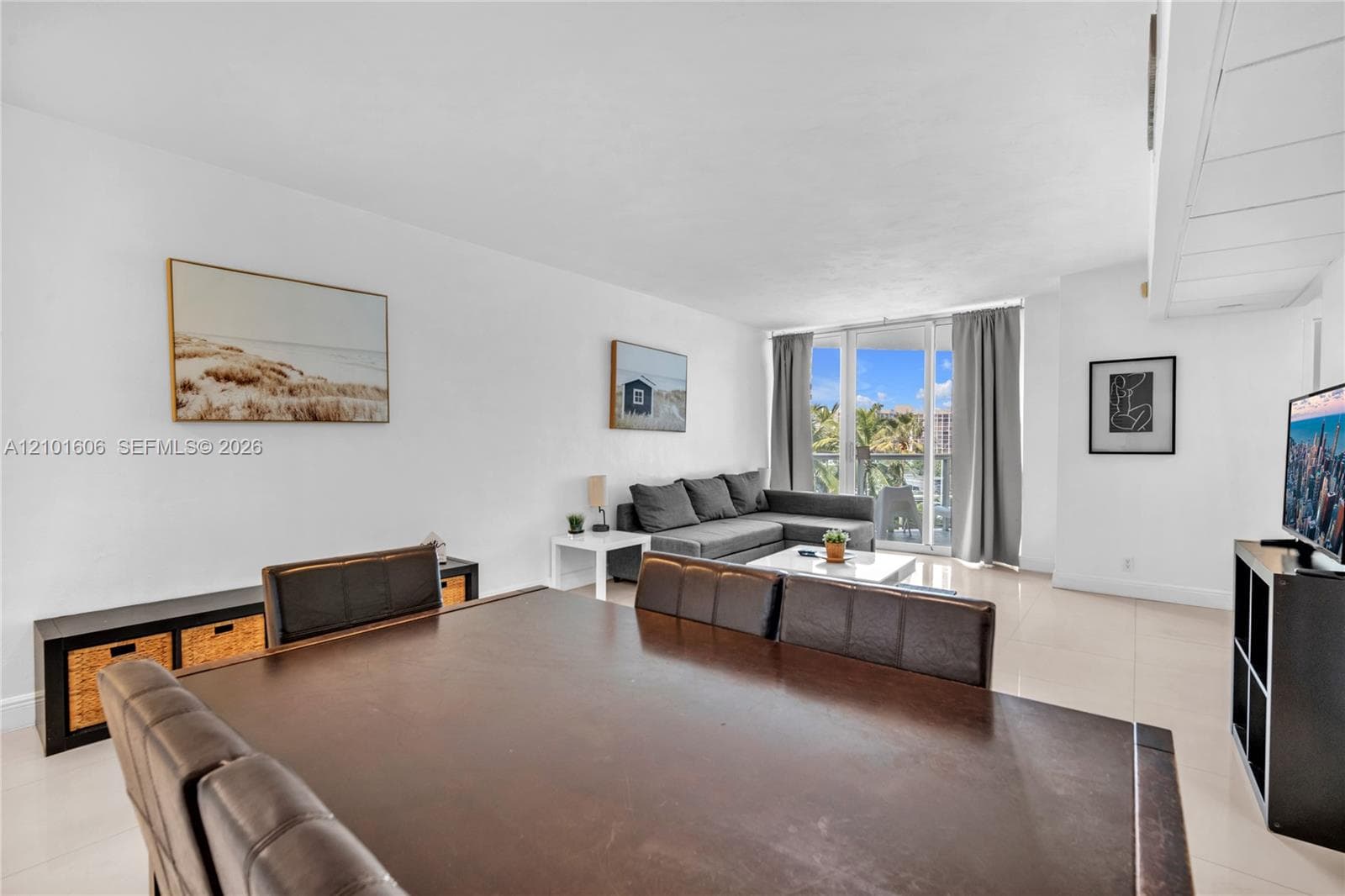 The Tides Condominium · #4S in Hollywood - Photo 8