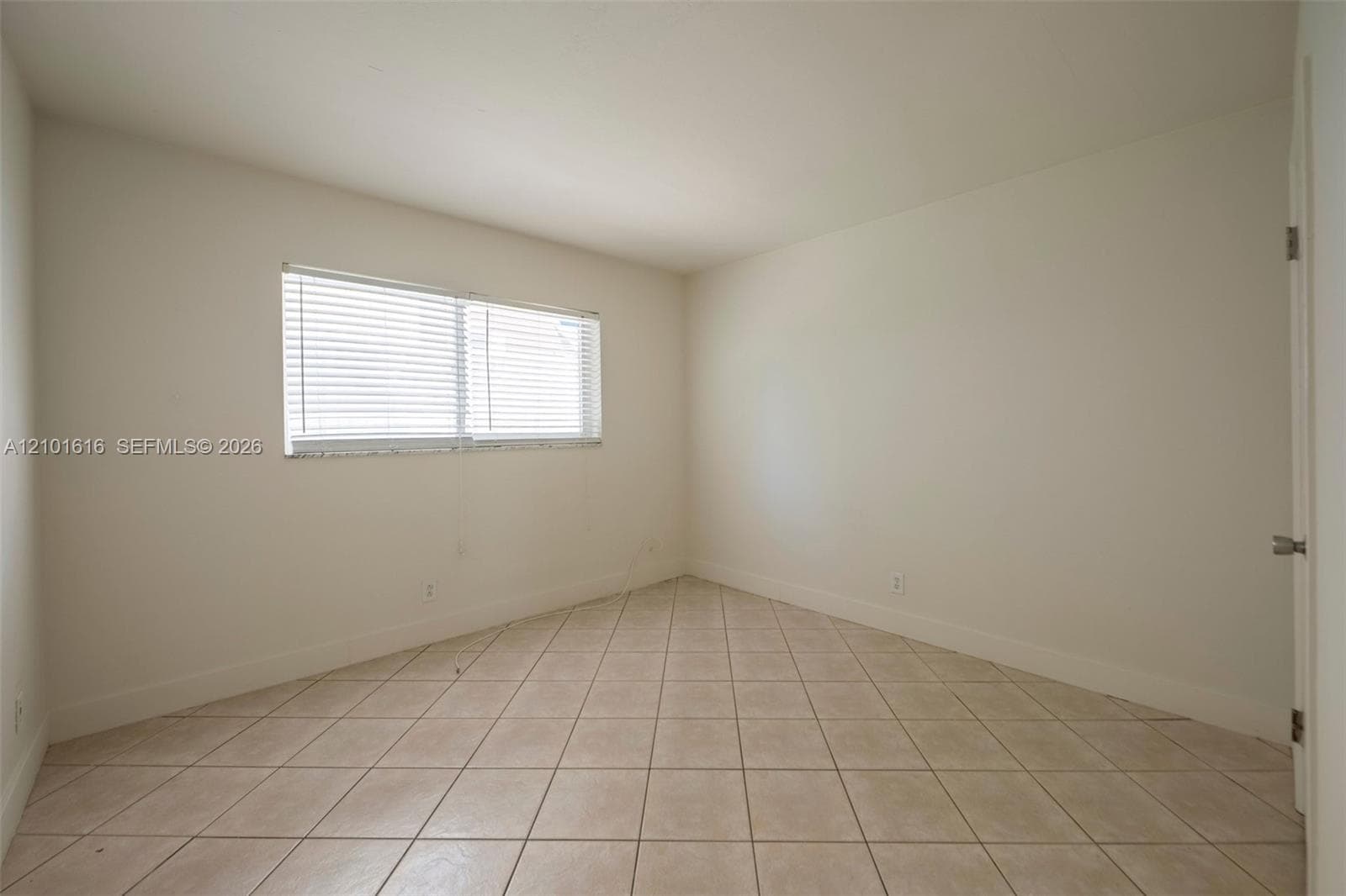 VENETIAN ISLES 2ND SEC · #B in Lighthouse Point - Photo 7