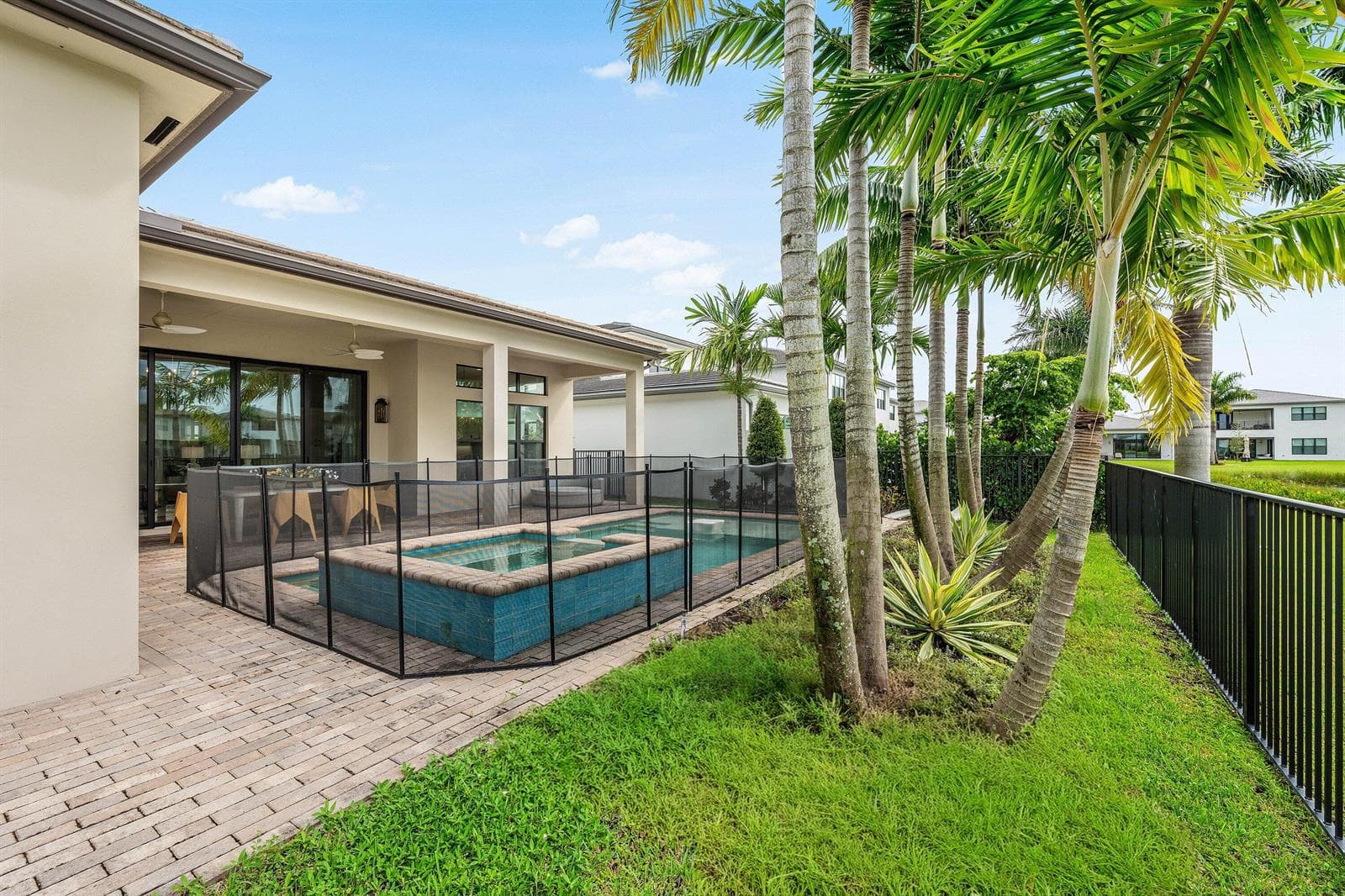 035-8556CrystalDownsAvenue-BocaRaton-FL-
