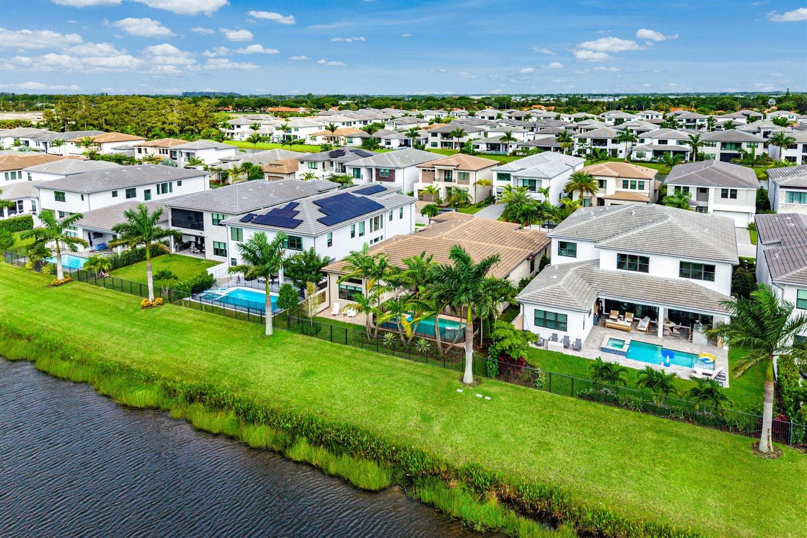 044-8556CrystalDownsAvenue-BocaRaton-FL-