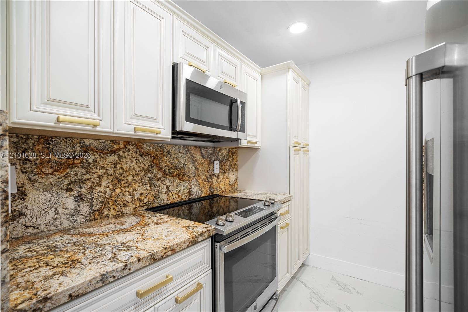 CYPRESS VILLAGE CONDO · #N10 in Miami Lakes - Photo 4