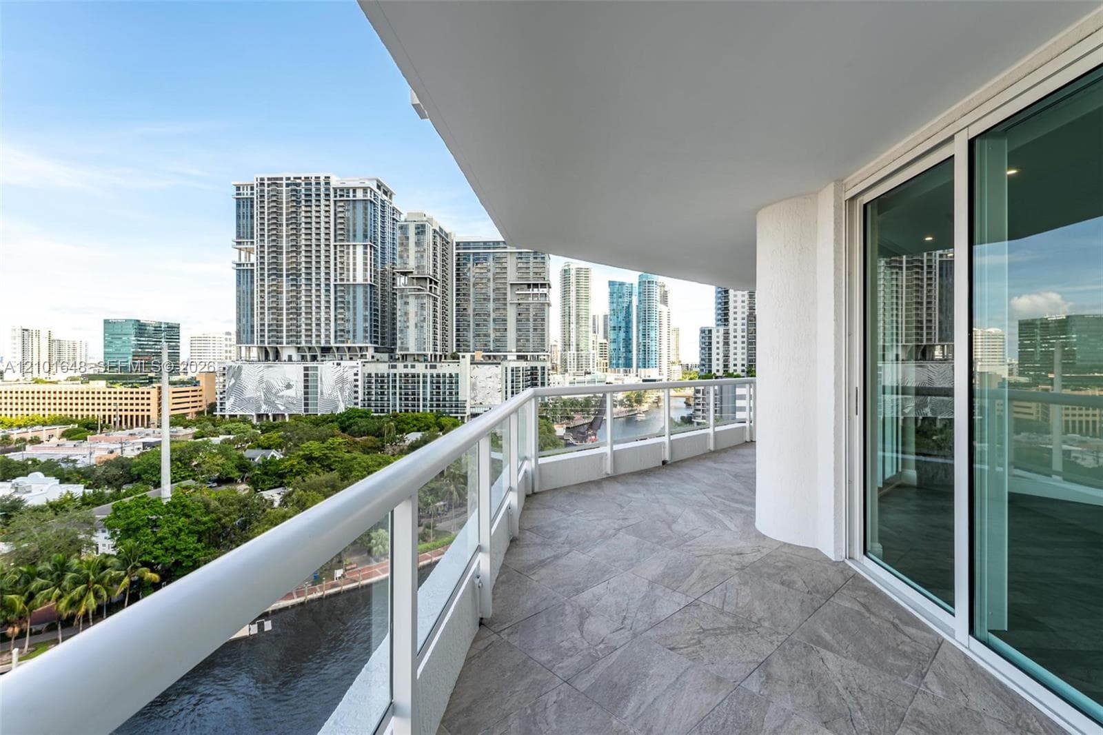 ESPLANADE ON THE NEW RIVE · #1407 in Fort Lauderdale - Photo 16