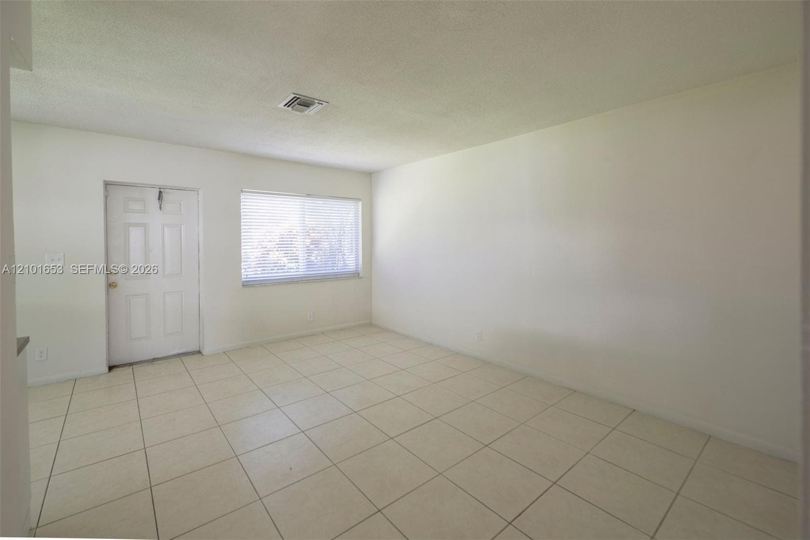 2981 NE 19th Ter #D photo 7
