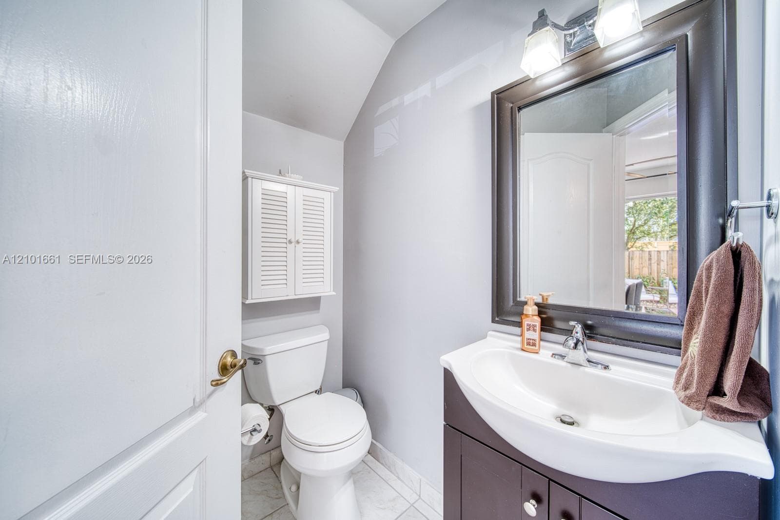 11956 SW 81st Ln photo 3
