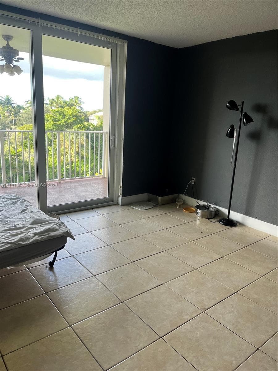 CORAL GATE WEST CONDO · #3-428 in Hialeah - Photo 8