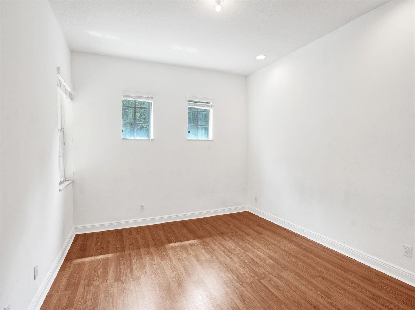 48-web-or-mls-DSC02481