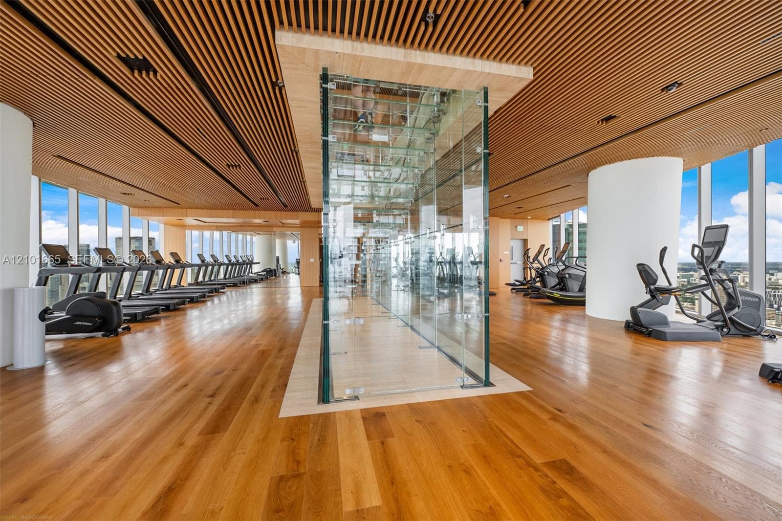 Aston Martin Residences · #1205C in Miami - Photo 33