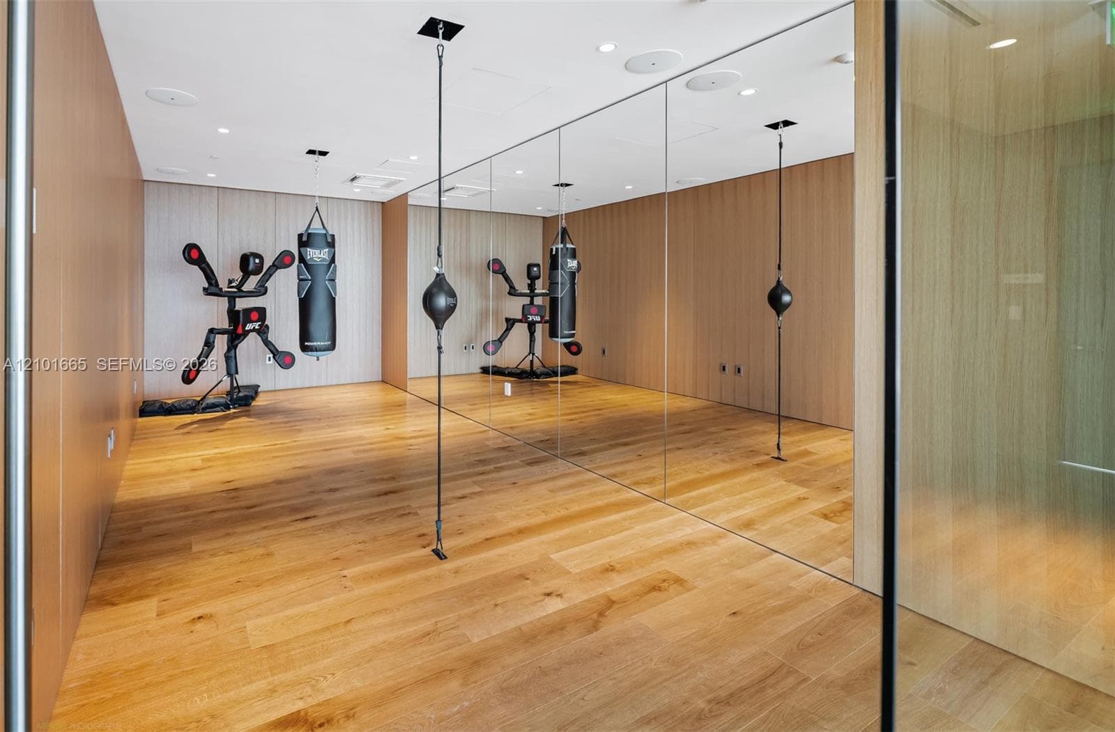 Aston Martin Residences · #1205C in Miami - Photo 35