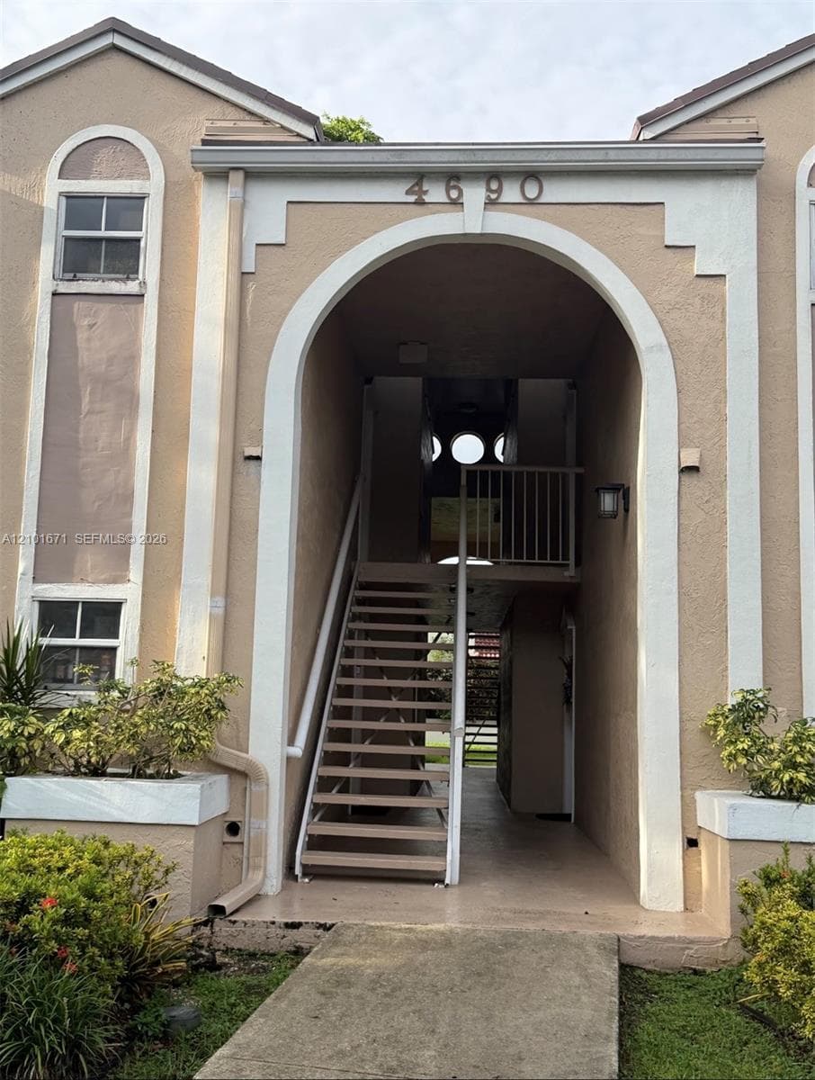DORAL PK CO CLUB VILLAS C · #103-24 in Doral - Photo 2