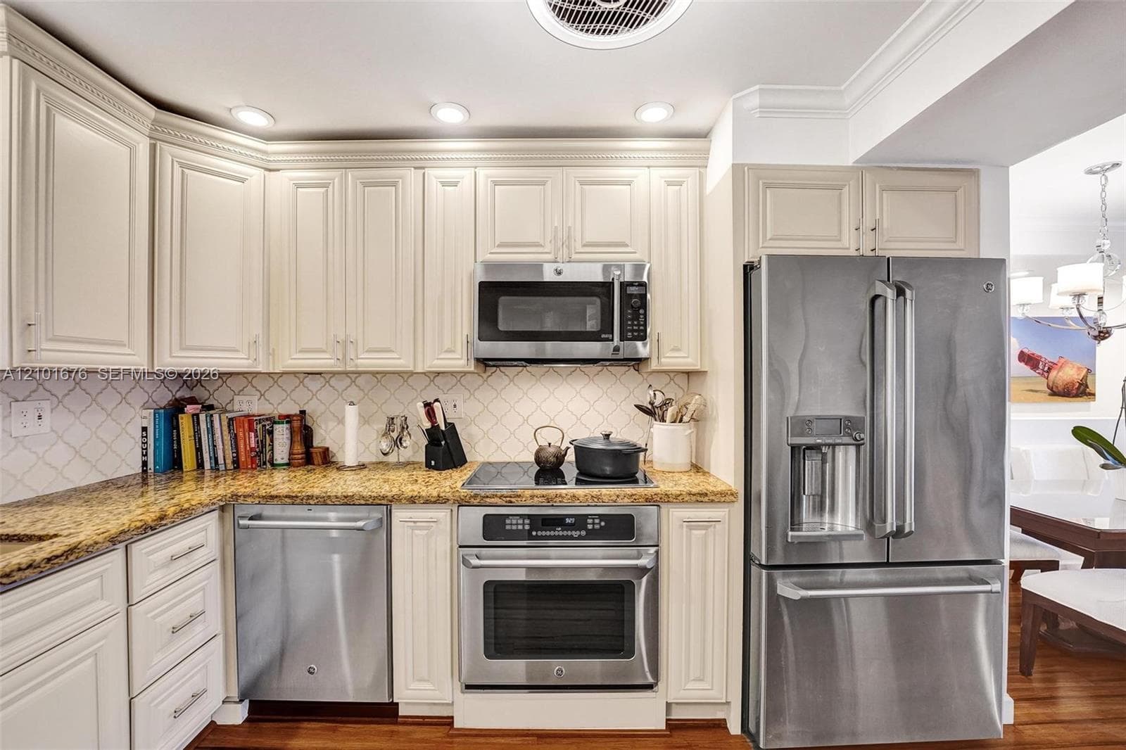 Las Olas Manor · #301 in Fort Lauderdale - Photo 22