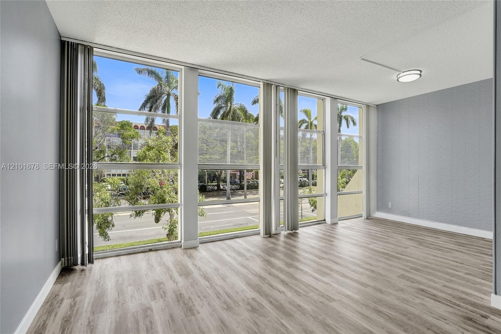 DESOTO PARK CONDO · #207 in Hallandale Beach - Photo 5