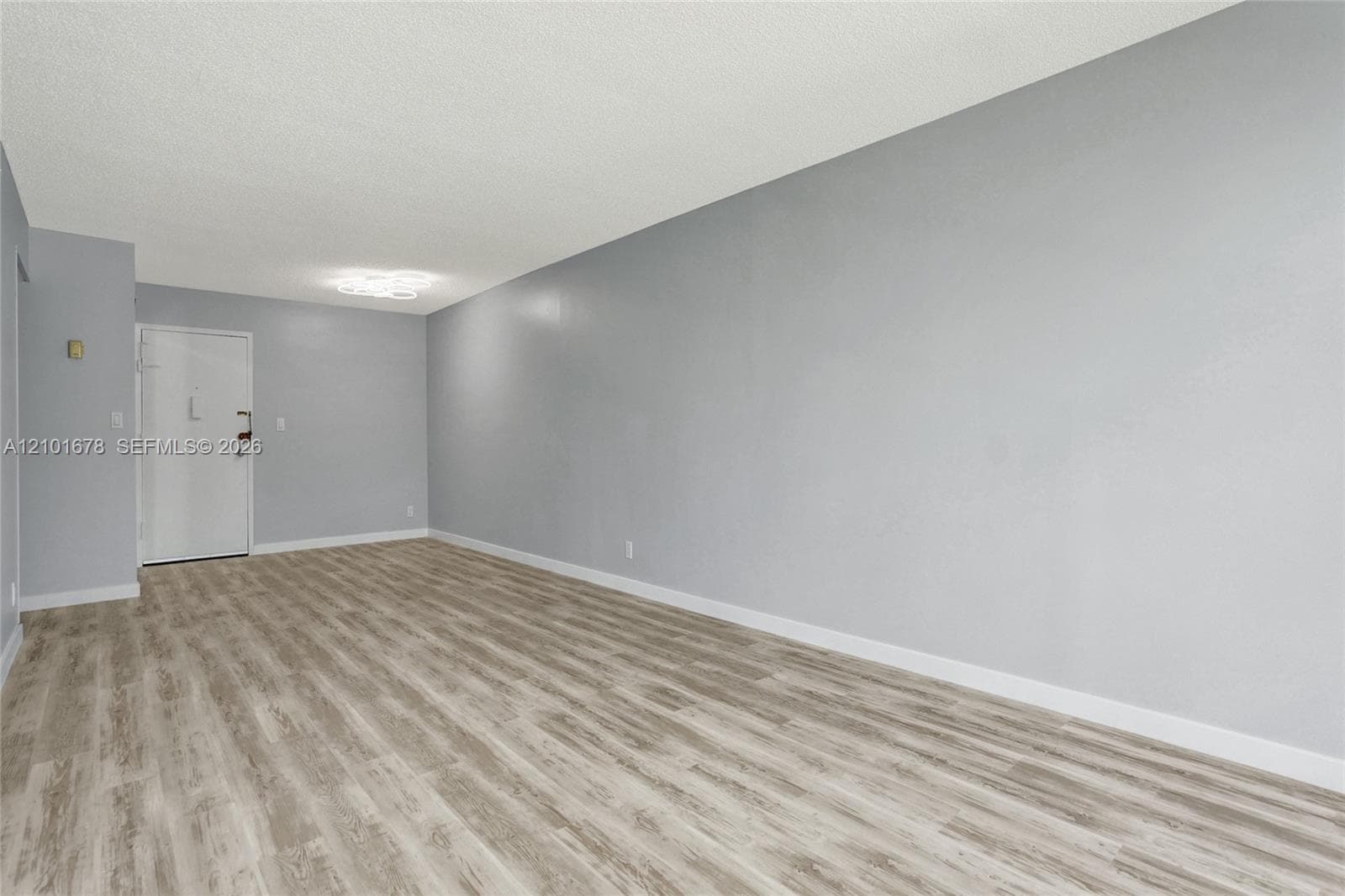 DESOTO PARK CONDO · #207 in Hallandale Beach - Photo 8