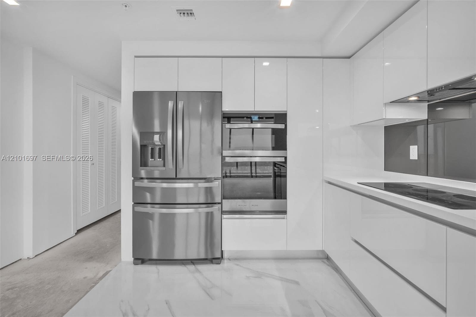 HALLANDALE OASIS · #1806 in Hallandale Beach - Photo 7