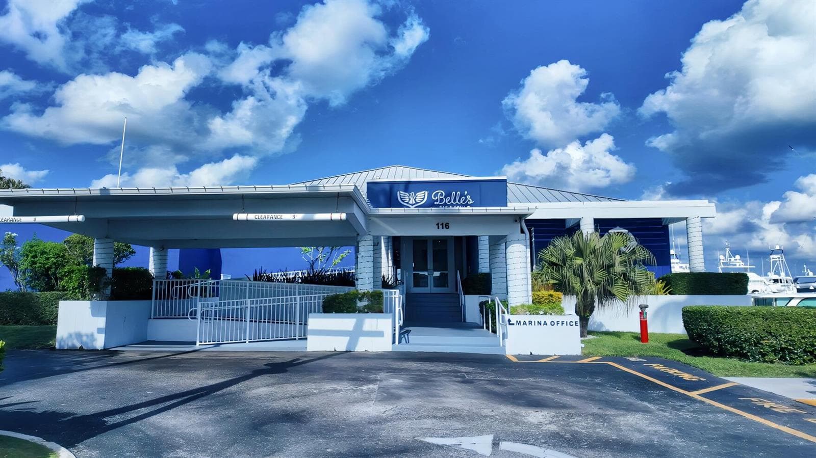 Belle's at Safe Harbor Old Port Cove