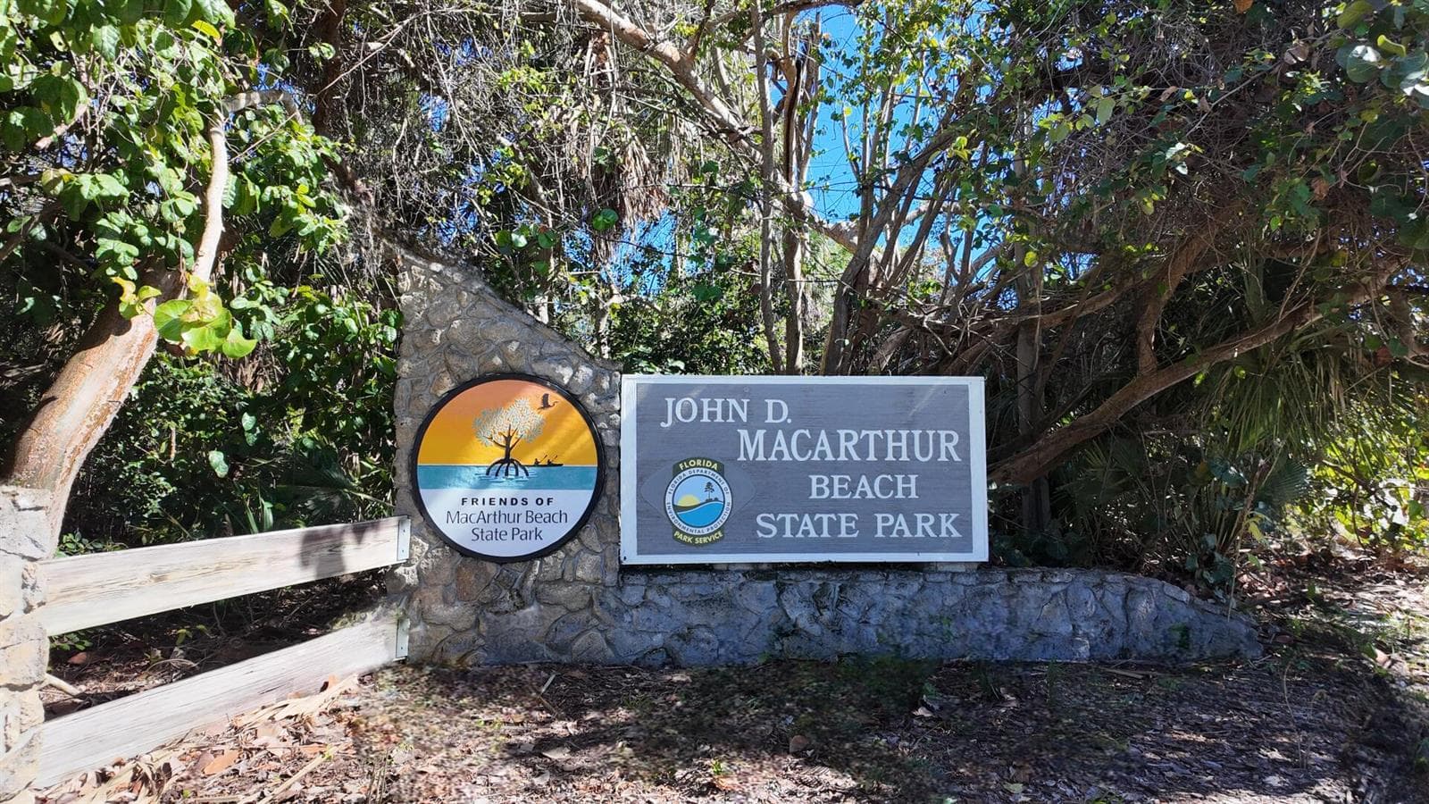 John D. Macarthur Beach Park