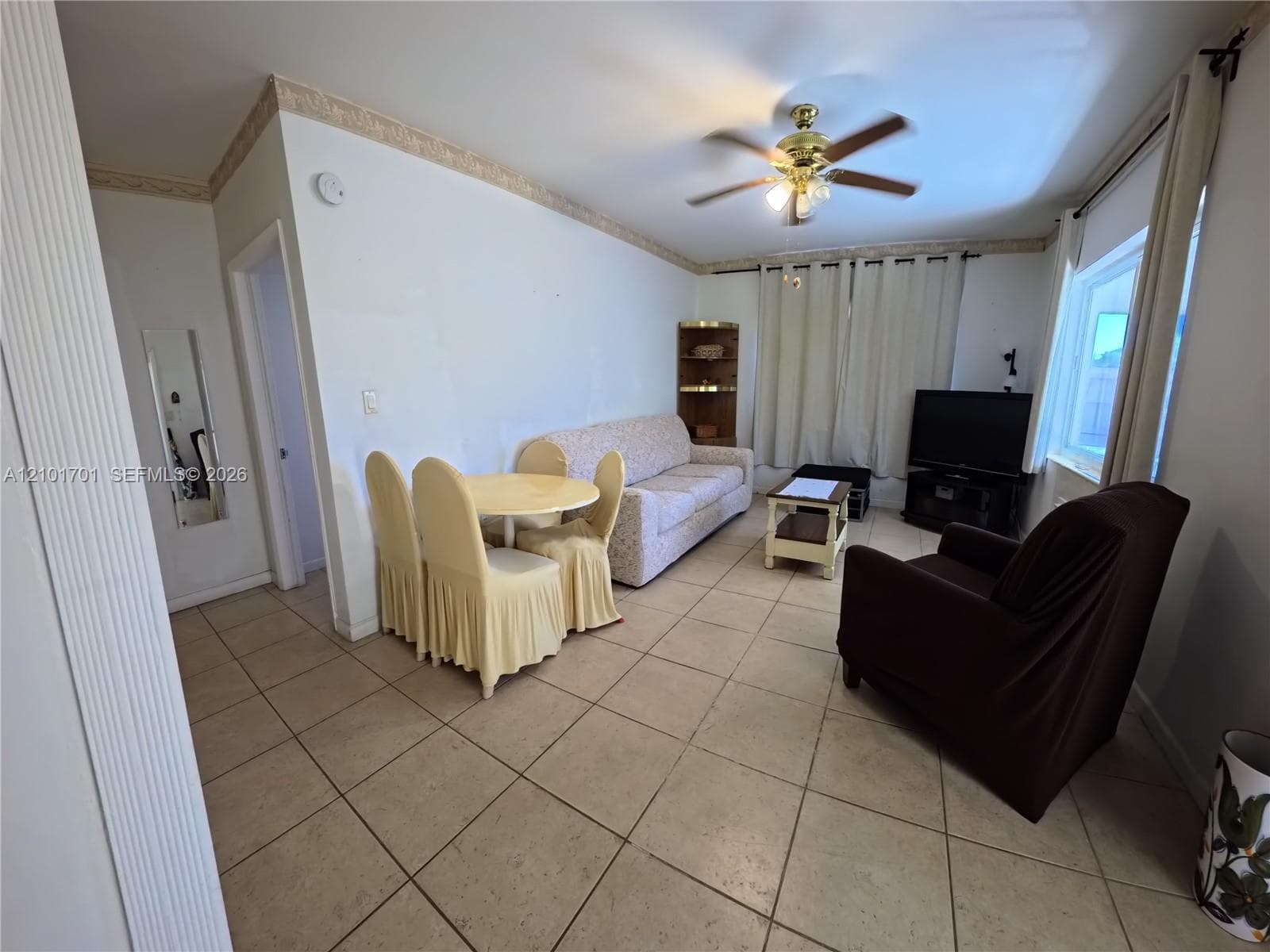 BLUE SKY CONDO · #24 in Miami Beach - Photo 12