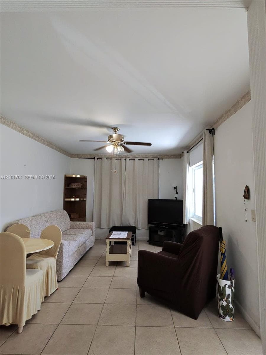 BLUE SKY CONDO · #24 in Miami Beach - Photo 51