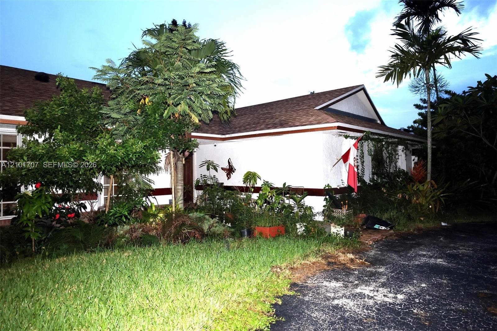 13250 N Calusa Club Dr photo 6