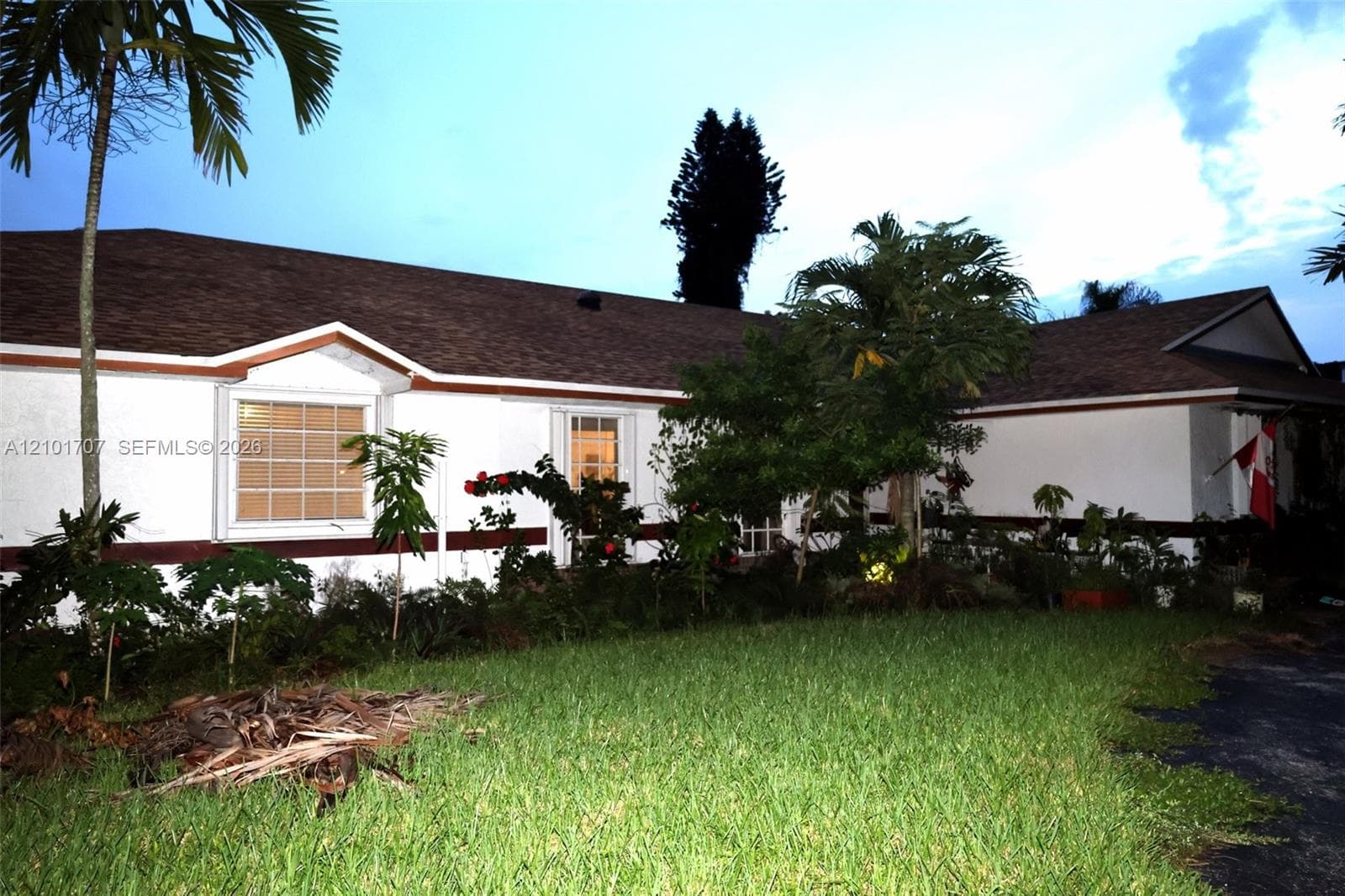 13250 N Calusa Club Dr photo 5