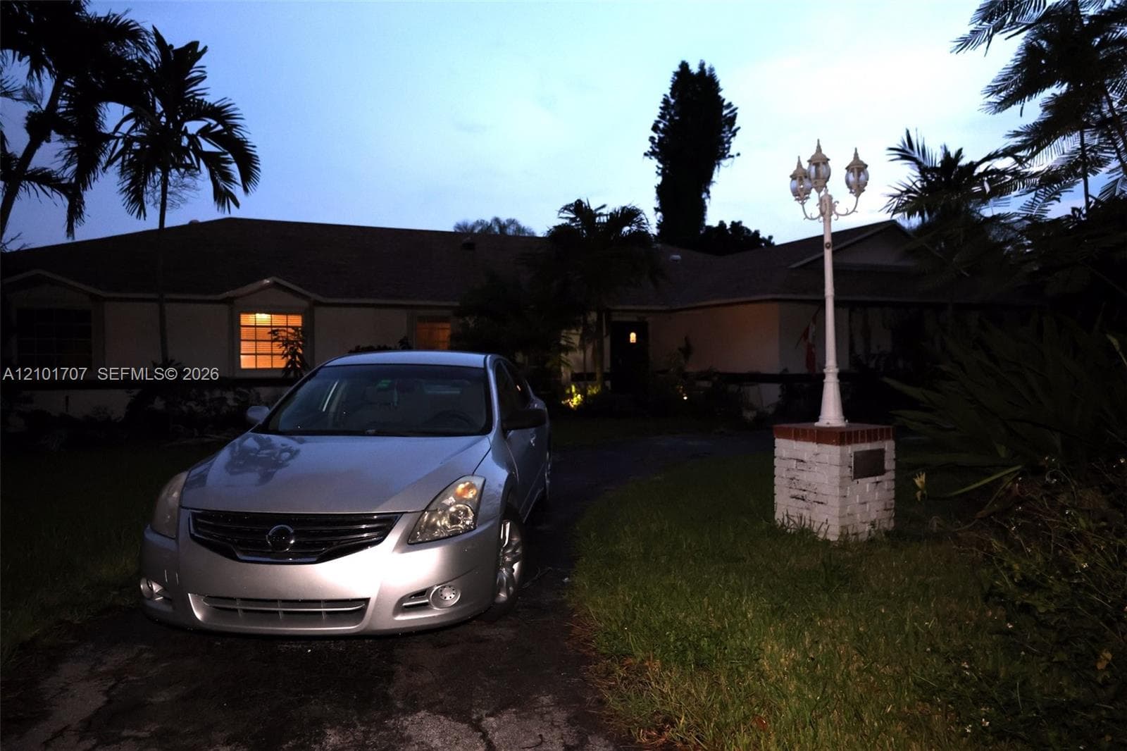 13250 N Calusa Club Dr photo 8